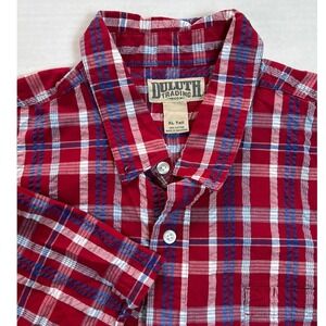 Duluth Trading Co Mens XL Tall Red Plaid Seersucker Short Sleeve Button Up Shirt